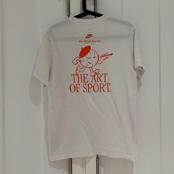 The NIKE Tee The Art of Sport T-shirt - Picture 3 of 3